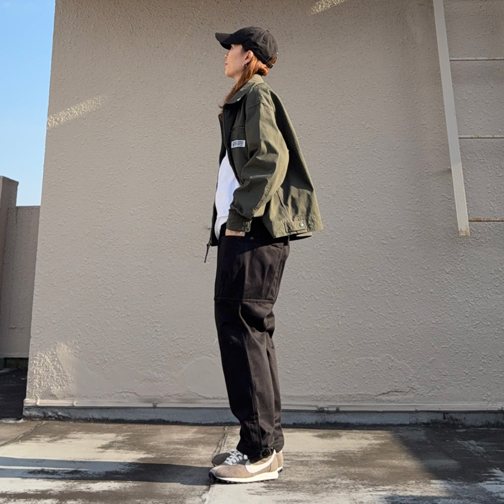 SASSAFRAS : OVERGROWN PANTS 4/5(MILITARY SATIN) (BLACK)