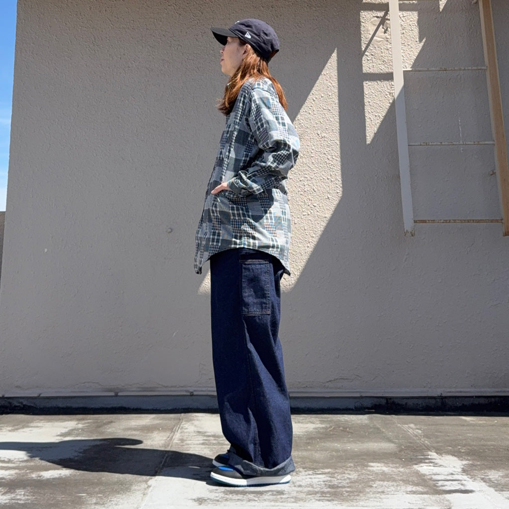 SASSAFRAS : WHEEL BARROW SHIRT-RANDOM PATCHWORK CHECK (NAVY/WHITE)