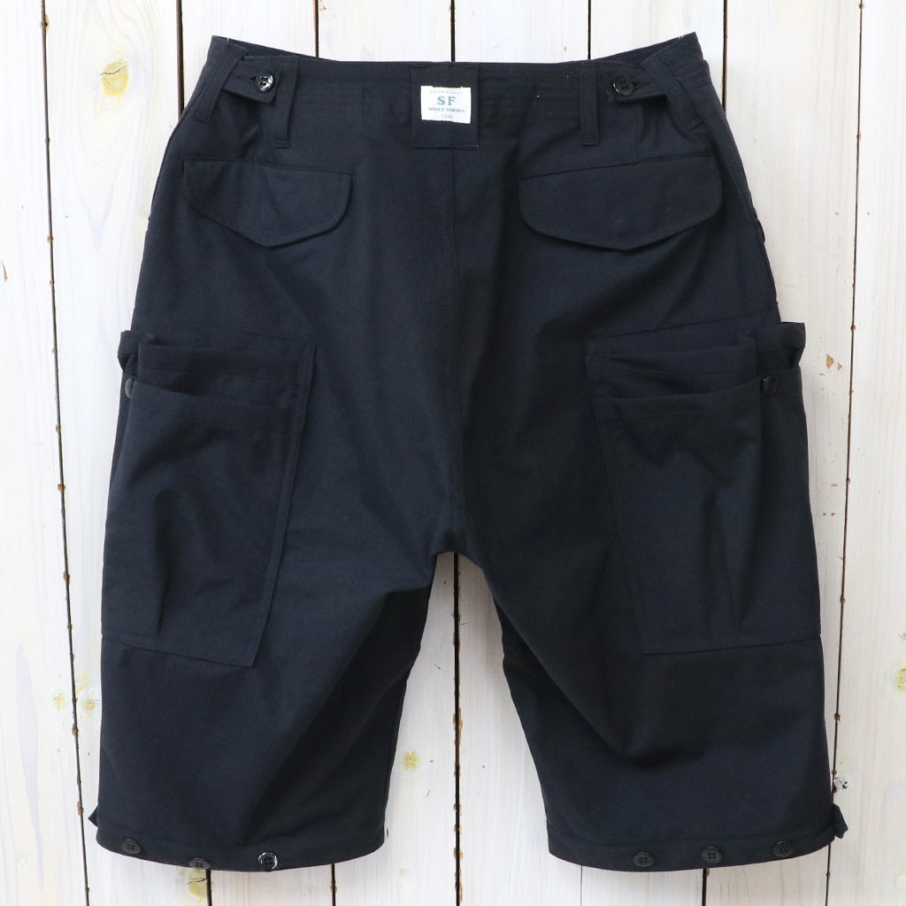 SASSAFRAS : OVERGROWN PANTS 1/2-NYLON (BLACK)