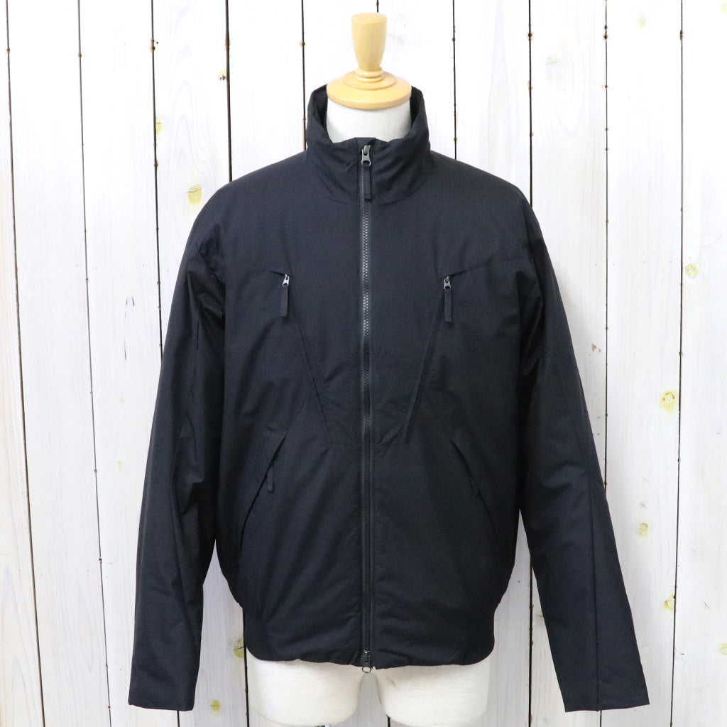 Tilak-Poutnik『Continental Jacket』(Caviar Black)