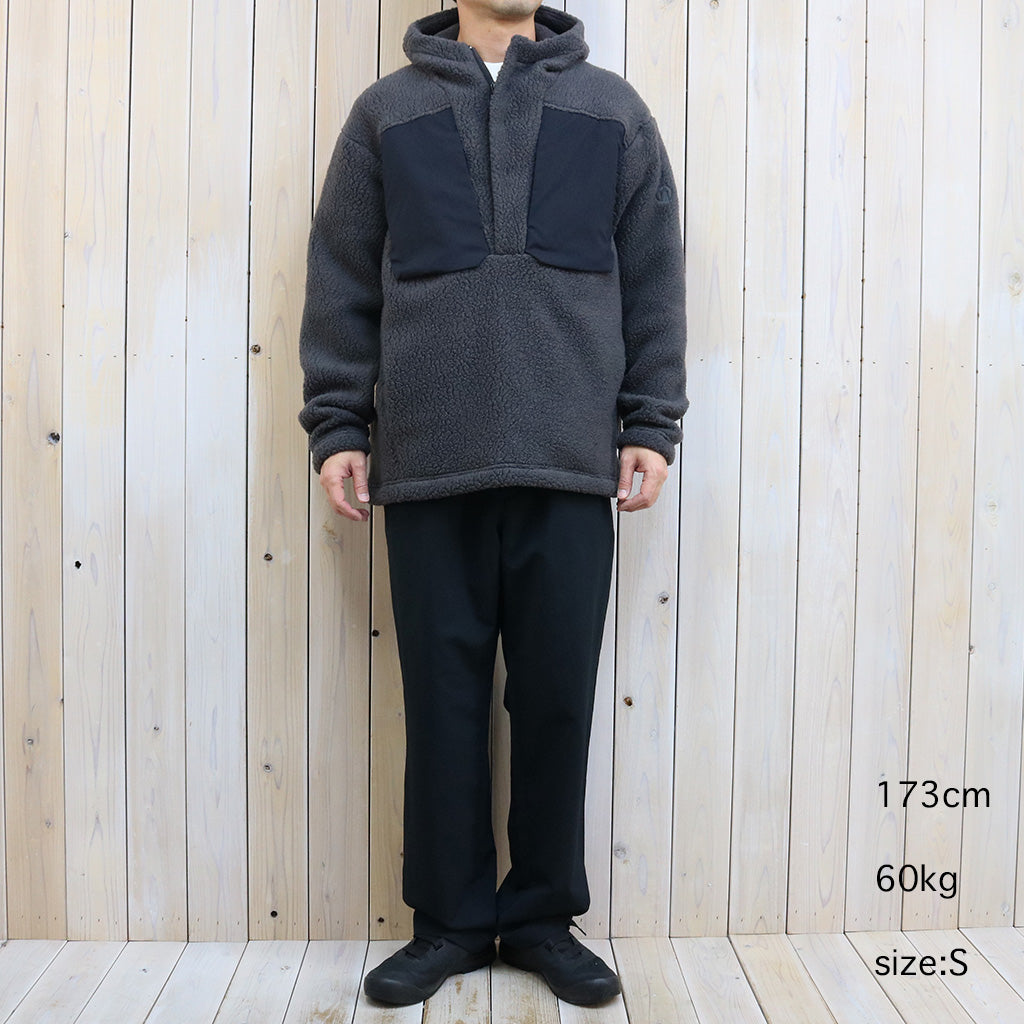 Tilak-Poutnik『SAGE PULLOVER』(Forgedlron(Charcoal))