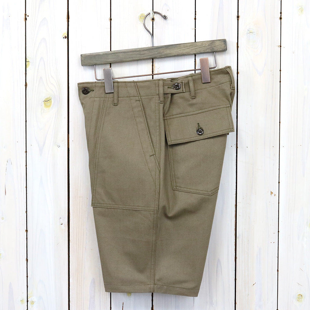 WAREHOUSE『Lot 1218 MILITARY HERRINGBONE SHORTS』(ODグリーン)