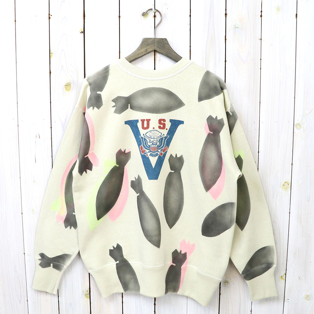 John Gluckow『Lot JG-CS19 Drop Love,Not Bombs Sweatshirt』