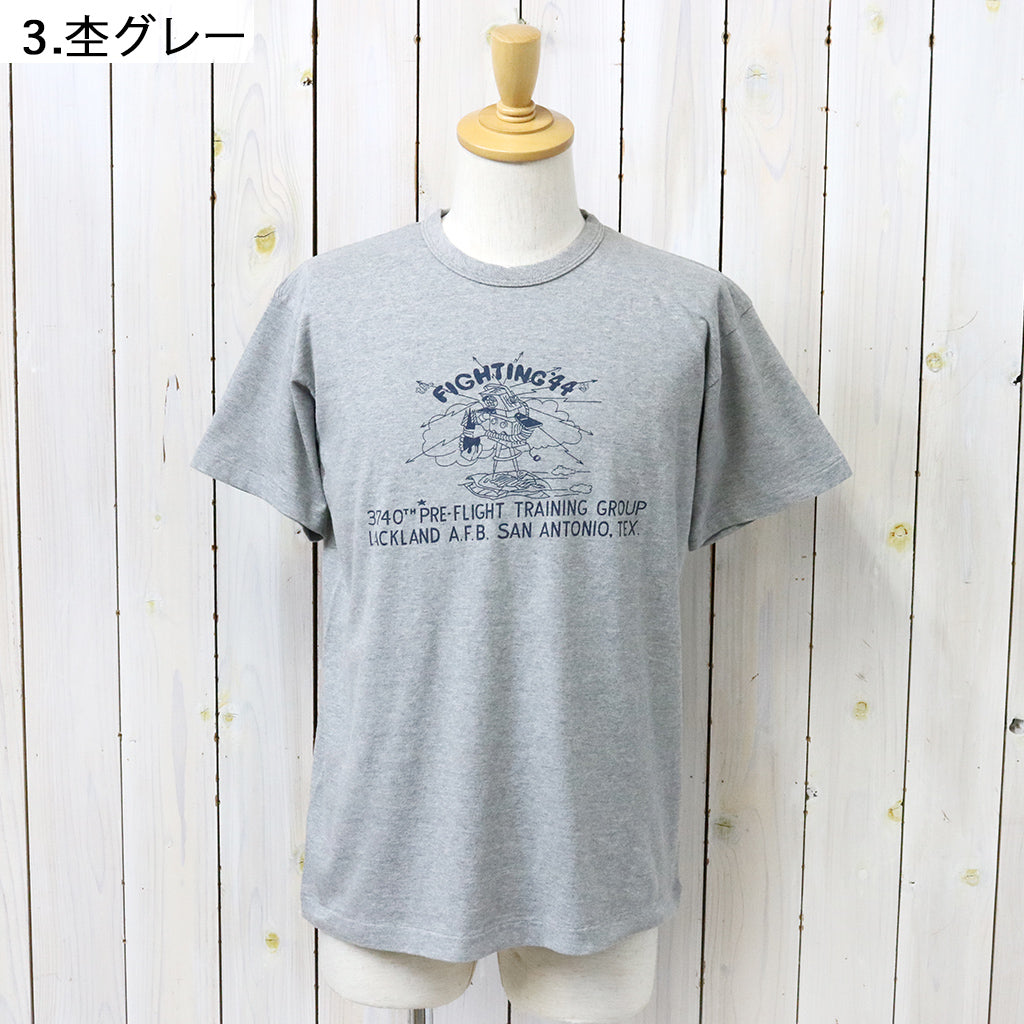 WAREHOUSE : Lot 4064 FIGHTING ’44