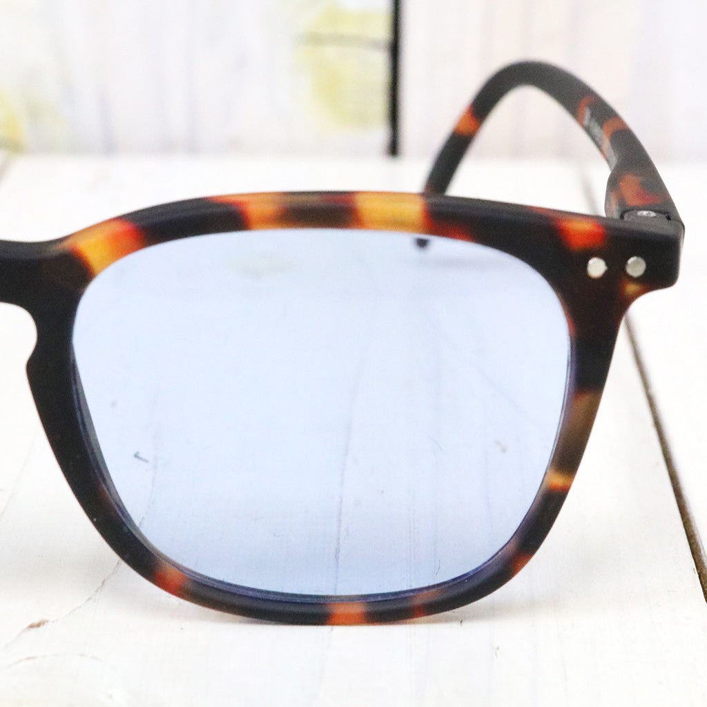 IZIPIZI : #E SUN LIGHT COLOR