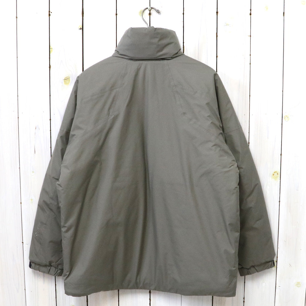 Goldwin『GORE-TEX WINDSTOPPER Puffy Mil Jacket』(トープグレー)