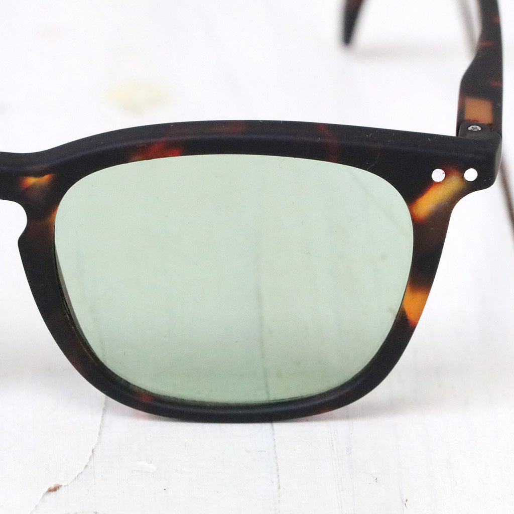 IZIPIZI : #E SUN LIGHT COLOR