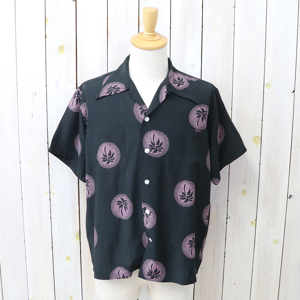DUKE KAHANAMOKU : S/S RAYON HAWAIIAN SHIRT-WONDROUS PLAM TREE (BLACK)