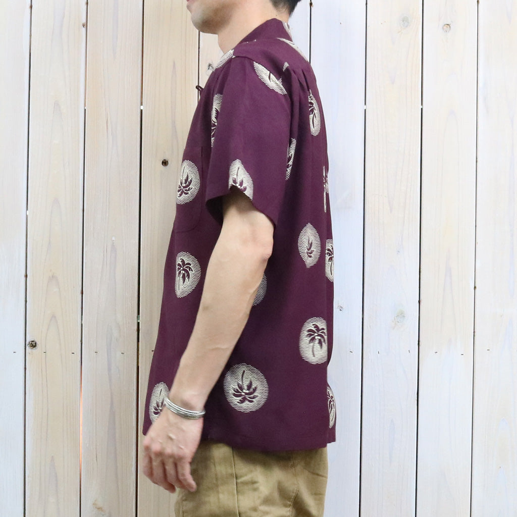 DUKE KAHANAMOKU : S/S RAYON HAWAIIAN SHIRT-WONDROUS PLAM TREE (BURGUNDY)