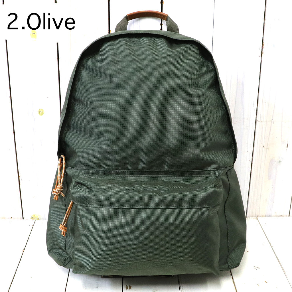 hobo『Everyday Backpack Nylon Oxford with Cow Leather』