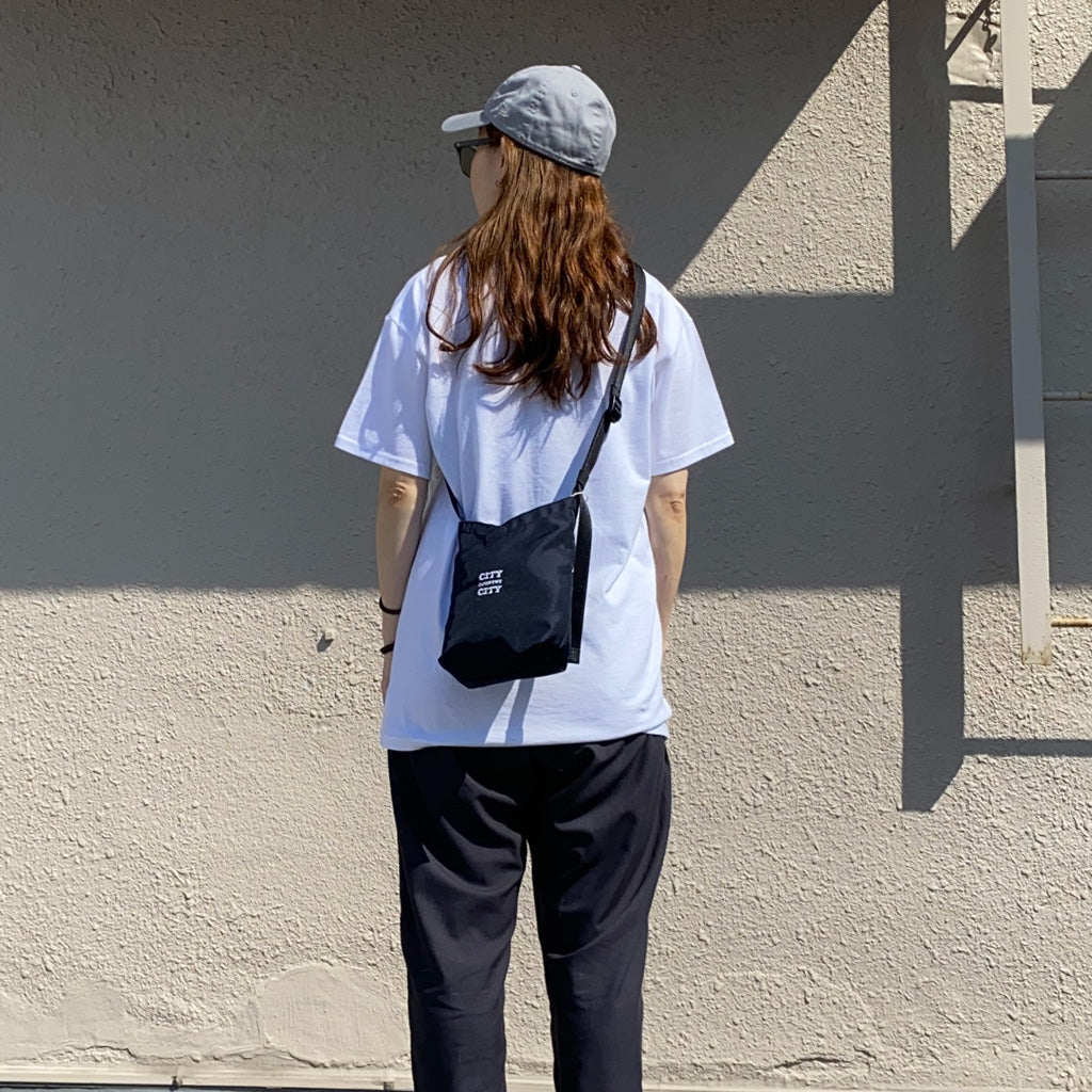 hobo『Azuma Shoulder Bag Nylon Oxford for CITY COUNTRY CITY』