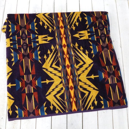 PENDLETON : JACQUARD TOWEL OVER SIZE (Echo Peaks)