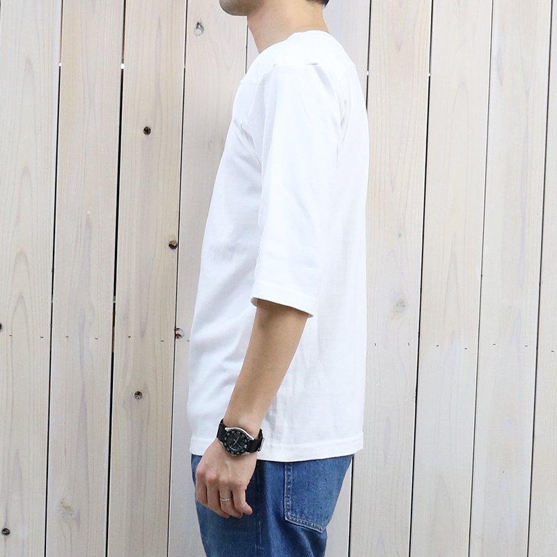 Champion : T1011 3/4 SLEEVE FOOTBALL T-SHIRT