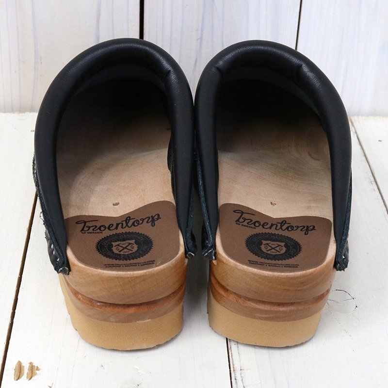 Troentorp : Swedish Clog-Plain Toe/Smooth (Black/Natural)