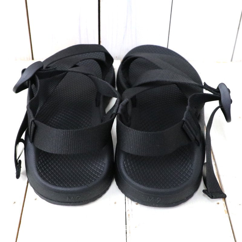 Chaco『BANDED Z CLOUD』(SOLID BLACK)