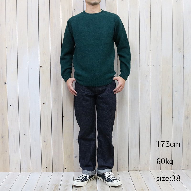 John Tulloch『SEAM FREE HEAVY BRUSH CREW NECK SADDLE SHOULDER P/O』(FOREST)
