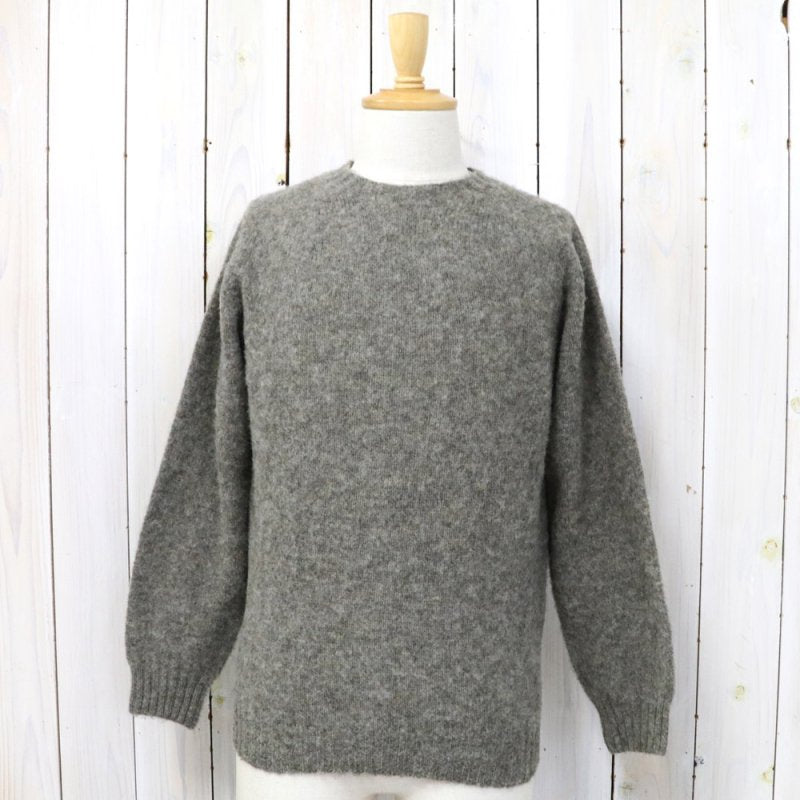 John Tulloch『SEAM FREE HEAVY BRUSH CREW NECK SADDLE SHOULDER P/O』(OYSTER)