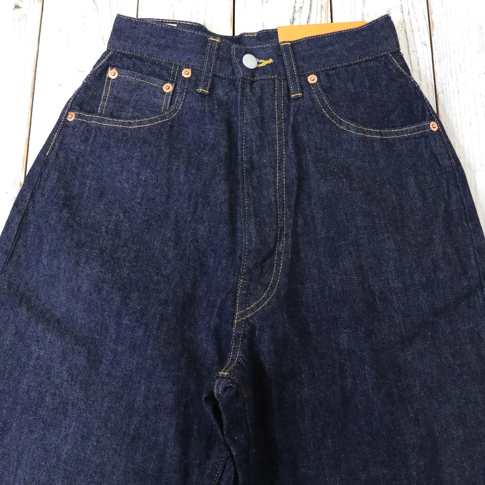 ANATOMICA『618 MARILYN』
