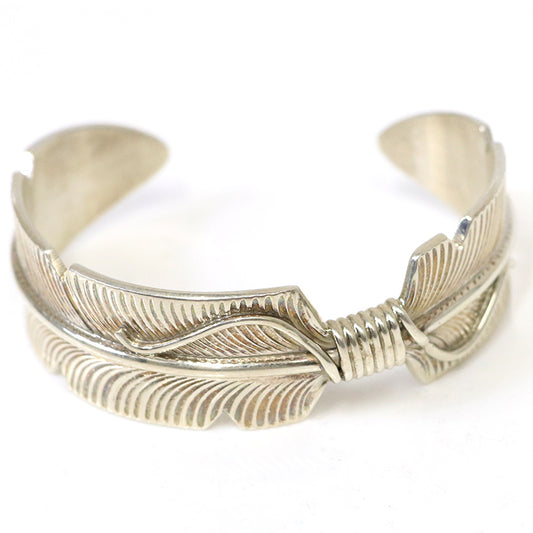 Indian Jewelry : Navajo Chris Charlie Feather Bangle 925 Silver