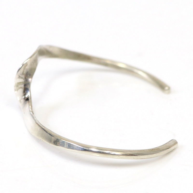 Indian Jewelry : Navajo Elaine Tahe Bangle