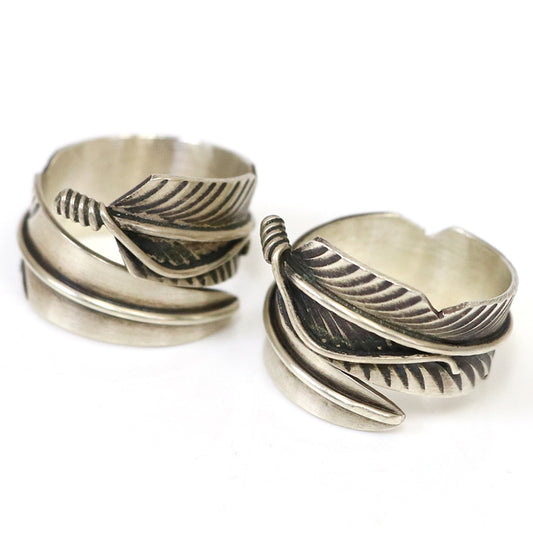 Indian Jewelry : Navajo Chris Charley Feather Ring Type-B