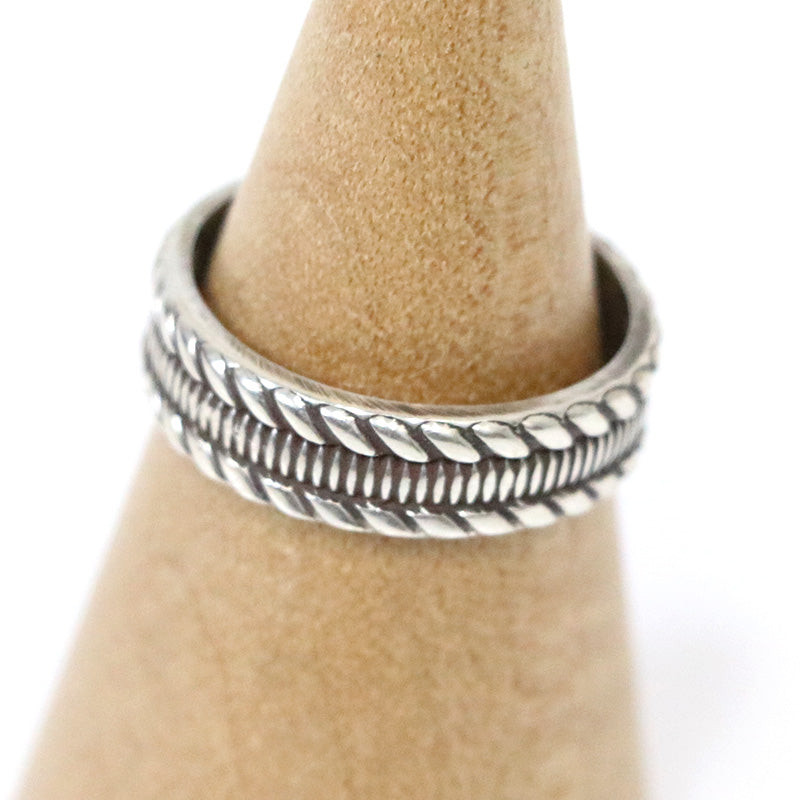 Indian Jewelry : Navajo Robert Cadman Ring Type-A