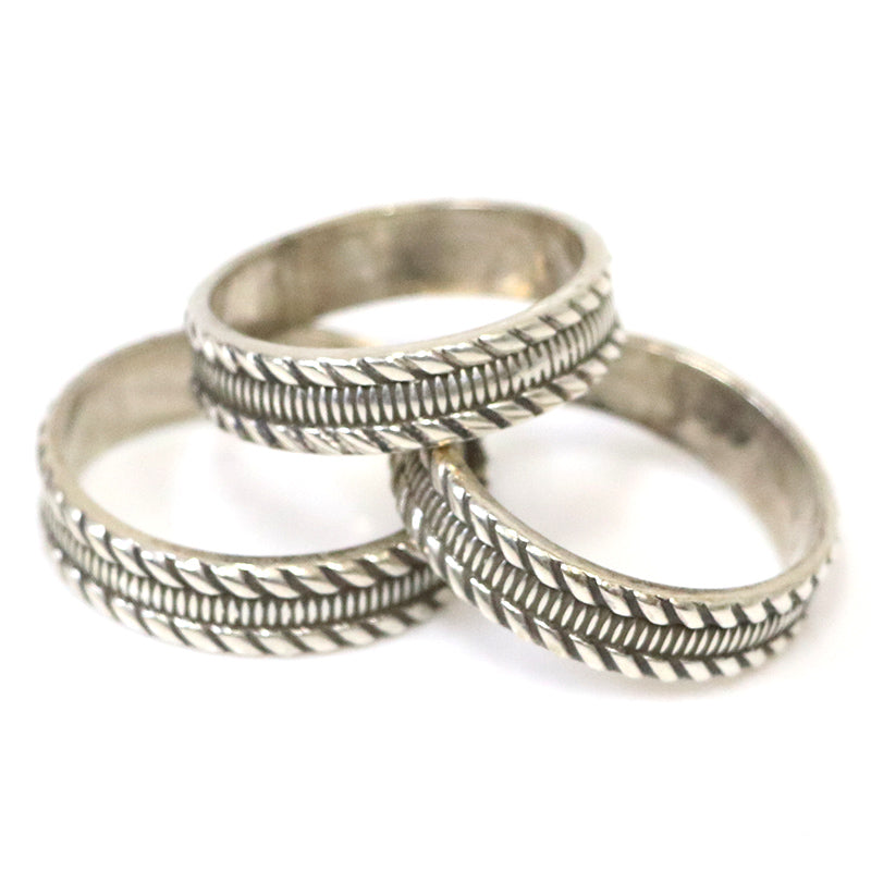 Indian Jewelry : Navajo Robert Cadman Ring Type-B