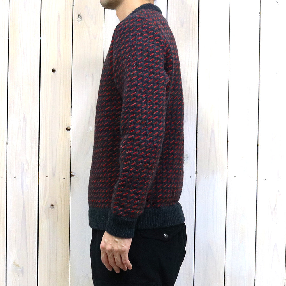 L.L.Bean『Norwegian Sweater』(Dark Charcoal/Red)