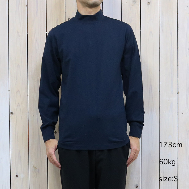 L.L.Bean『Carefree Unshrinkable Mockneck』