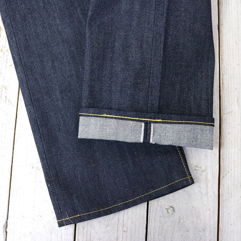 LEVI'S VINTAGE CLOTHING : 1944 501 JEANS (Rigid)