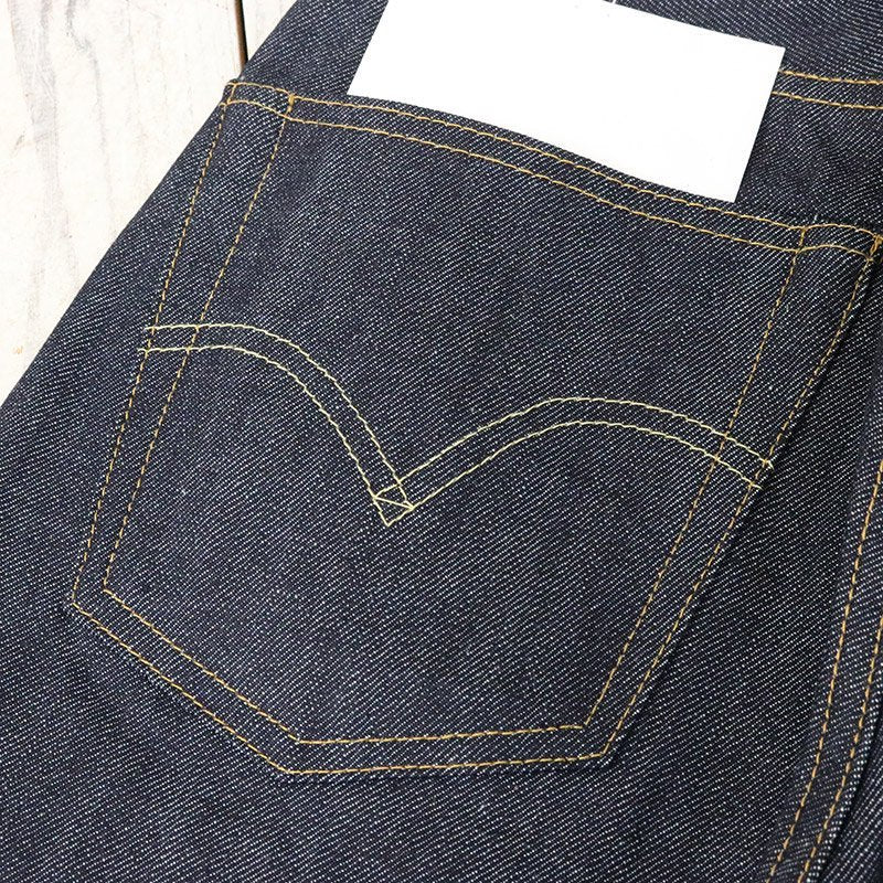 LEVI'S VINTAGE CLOTHING : 1947 501 JEANS (Rigid)