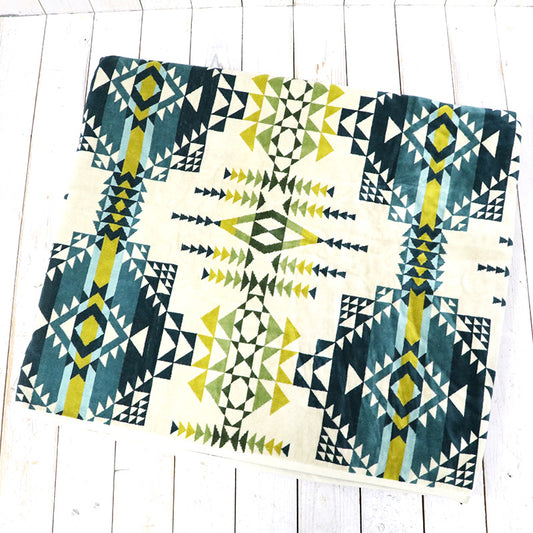 PENDLETON『JACQUARD TOWEL OVER SIZE』(Pilot Rock)