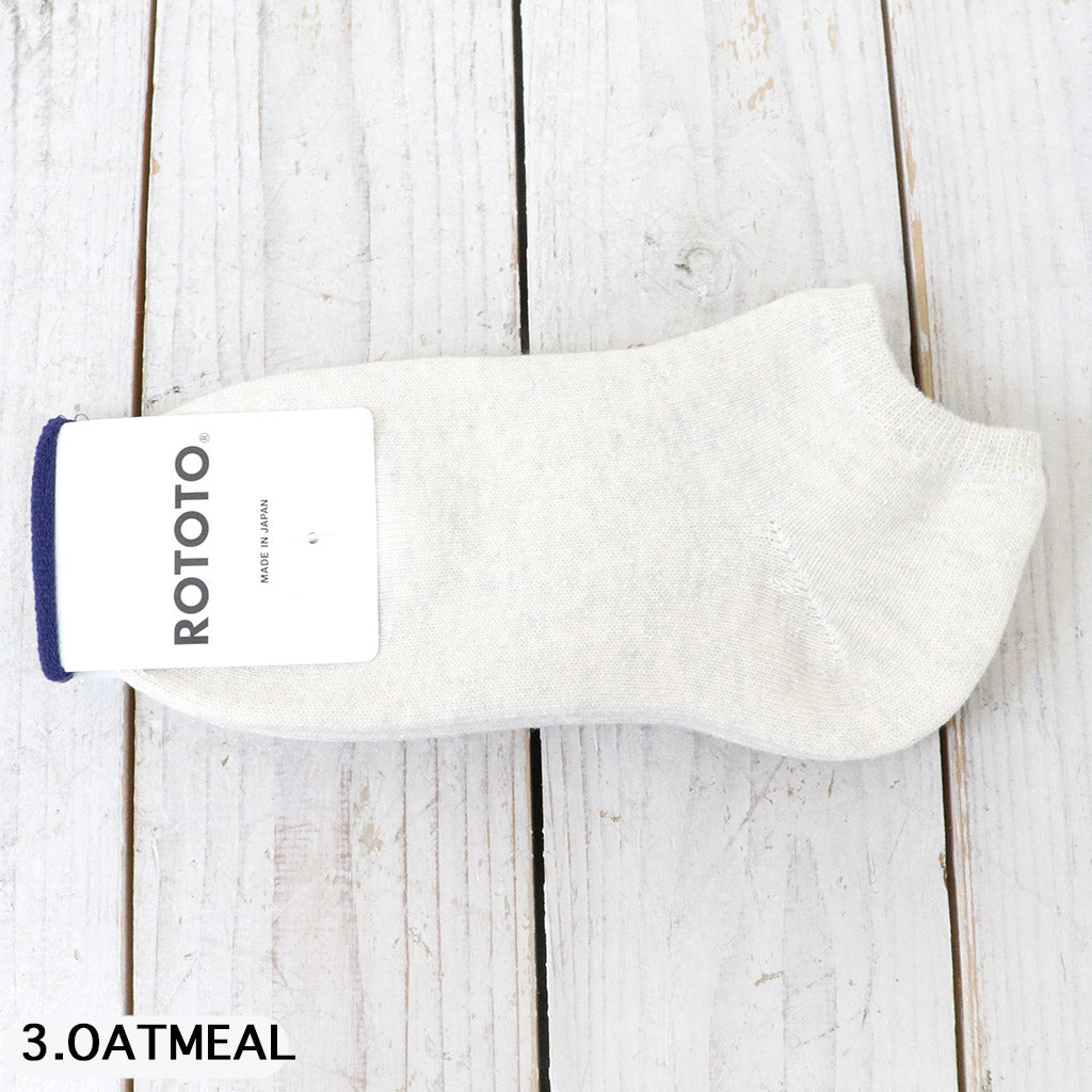 ROTOTO『WASHI PILE SOCKS SHORT』