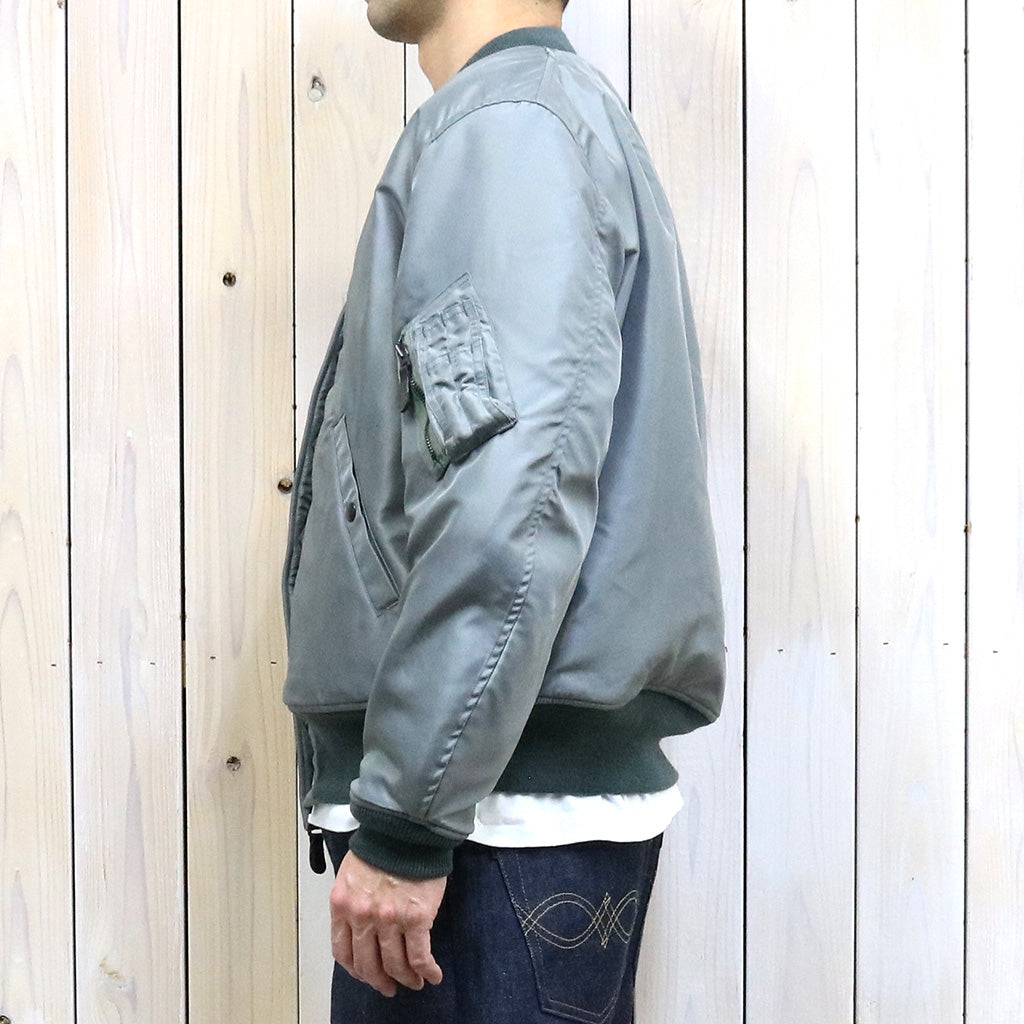 The REAL McCOY'S『TYPE MA-1 REAL McCOY MFG.CO.』(SILVER GRAY