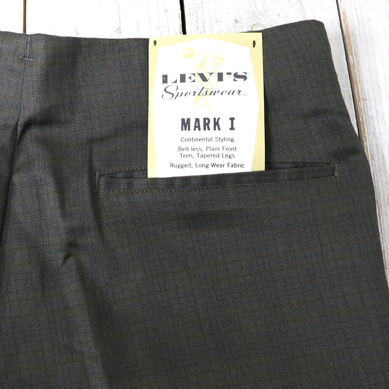 DEAD STOCK VINTAGE LEVI’S Sportswear : Tappered/McQueen Pants (CHECK)